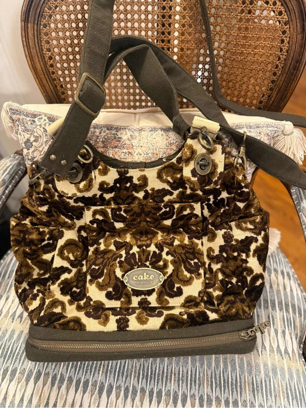 Petunia Pickle Bottom Brown and Cream Floral Velvet Tote/diaper bag